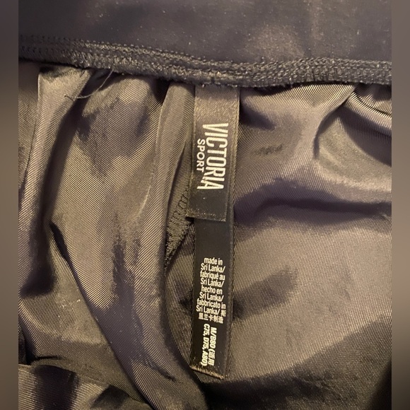 NWOT Victoria Sport Running Shorts Black Ladies Med - Picture 7 of 8